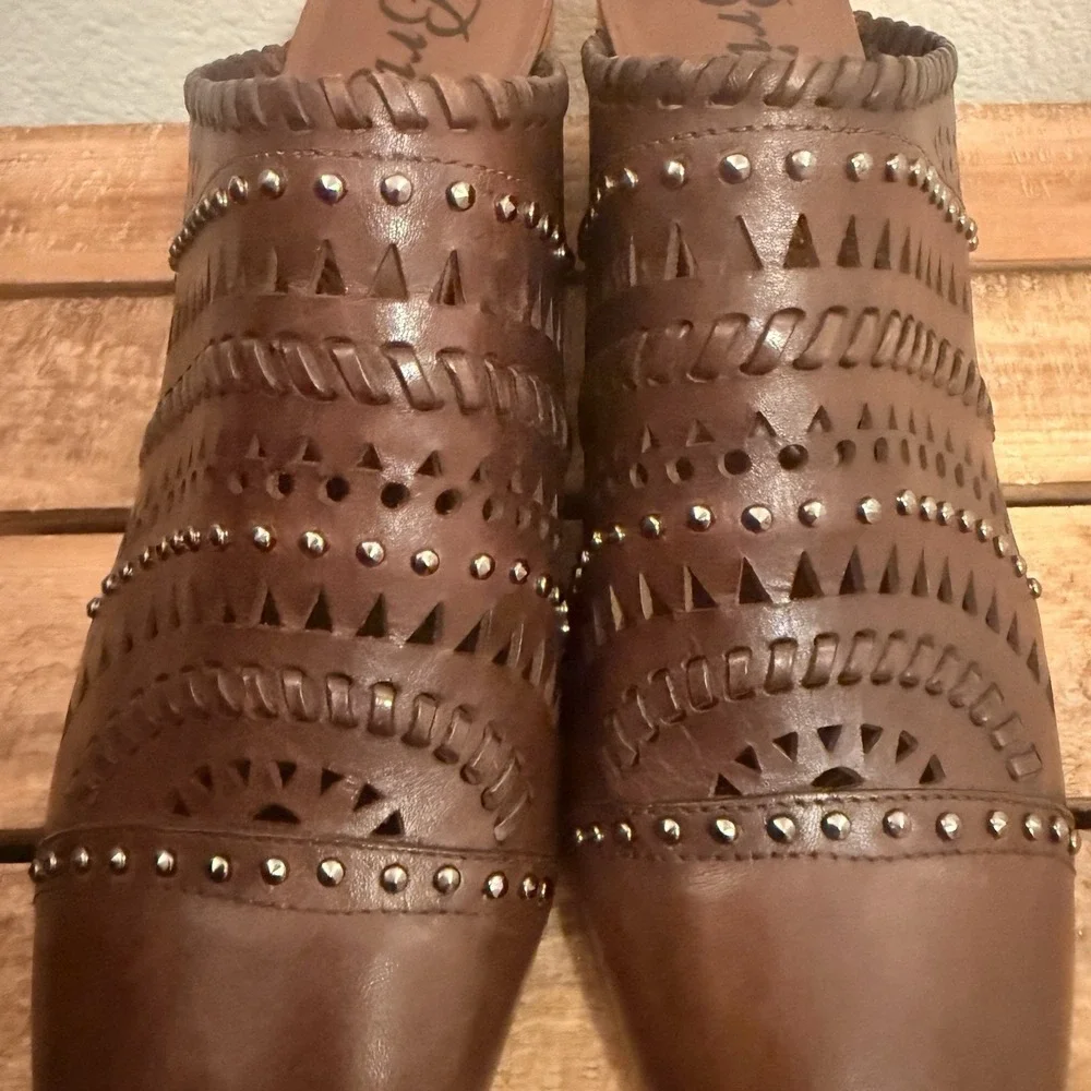Brighton Manet Leather Shoes Mules Laser Cut Studded Brown Sienna ‎ Size 11 Boho